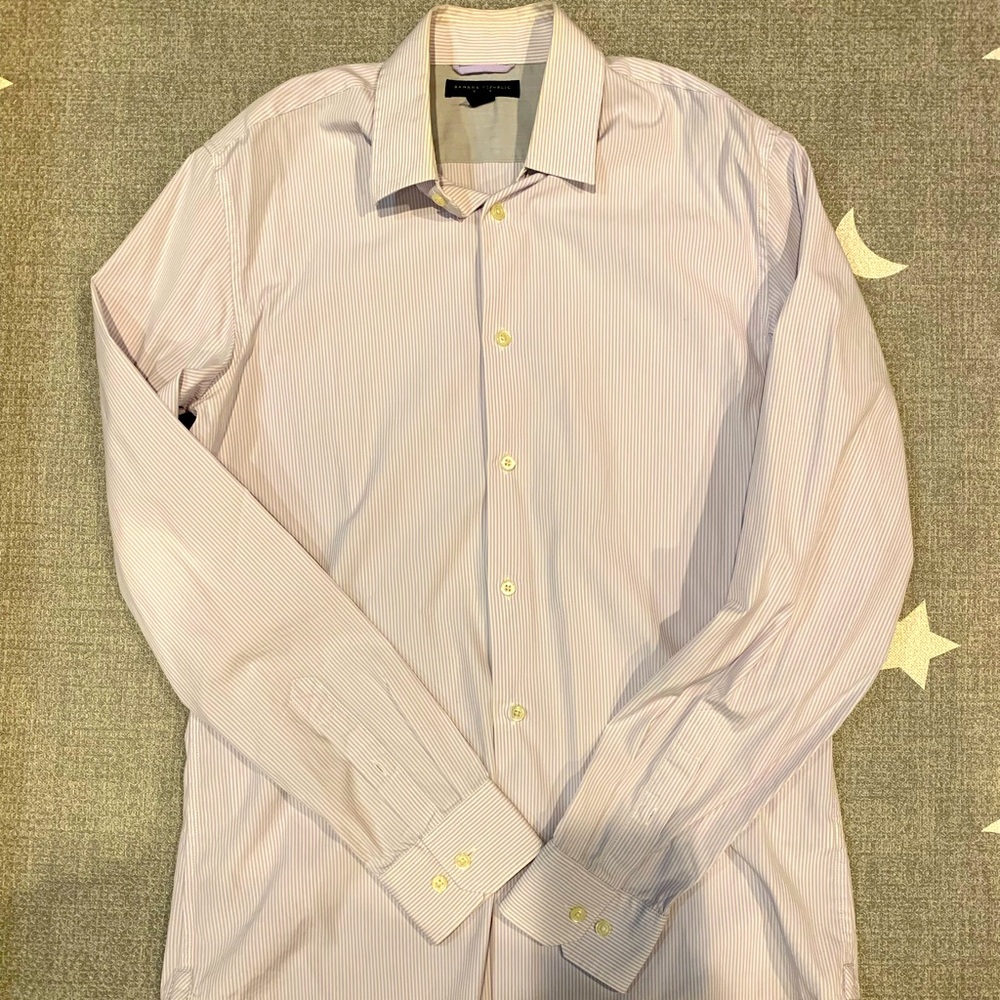 Banana republic mens dress shirt- lavender